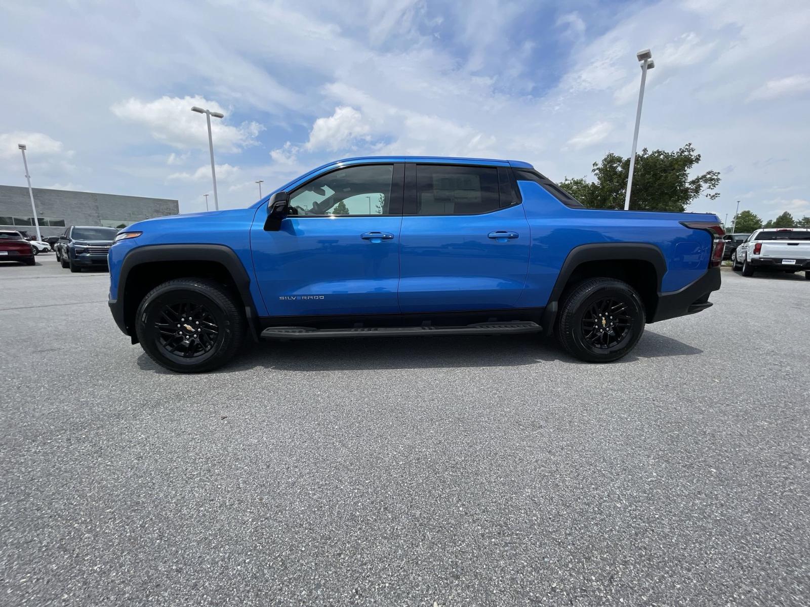 2025 Chevrolet Silverado EV Vehicle Photo in BENTONVILLE, AR 72712-4322