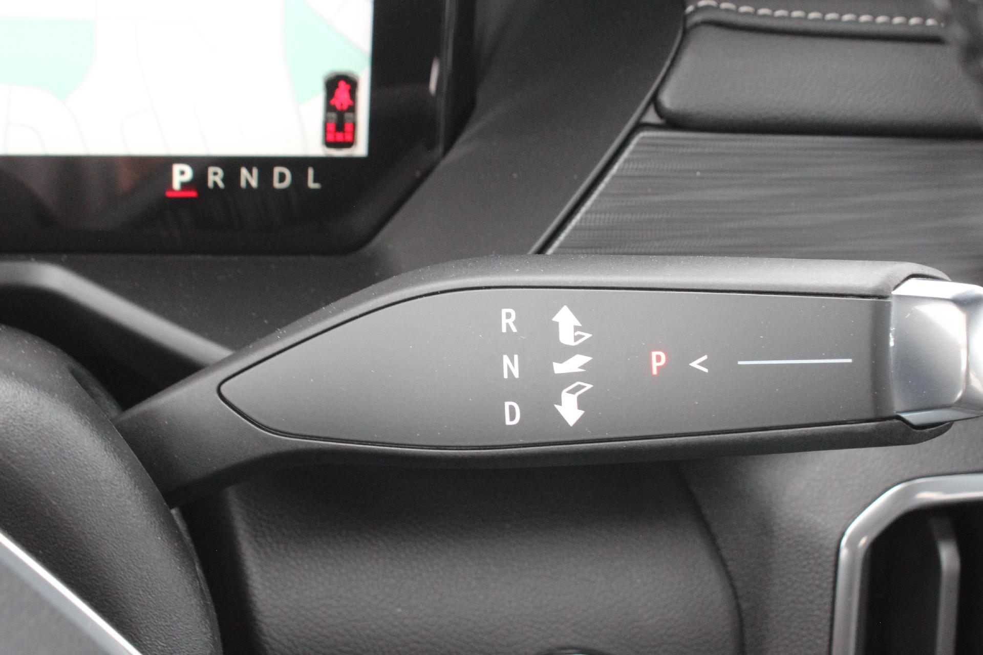 2025 GMC Acadia Vehicle Photo in AURORA, CO 80012-4011