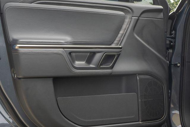 2022 Rivian R1S Vehicle Photo in DANBURY, CT 06810-5034