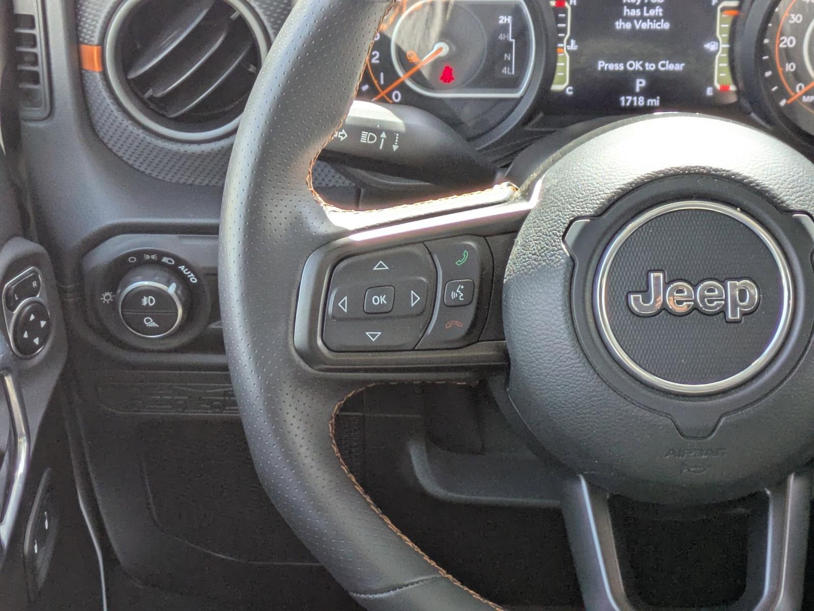 2024 Jeep Gladiator Vehicle Photo in SELMA, TX 78154-1460