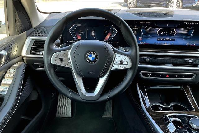 2024 BMW X7 xDrive40i Vehicle Photo in San Antonio, TX 78230