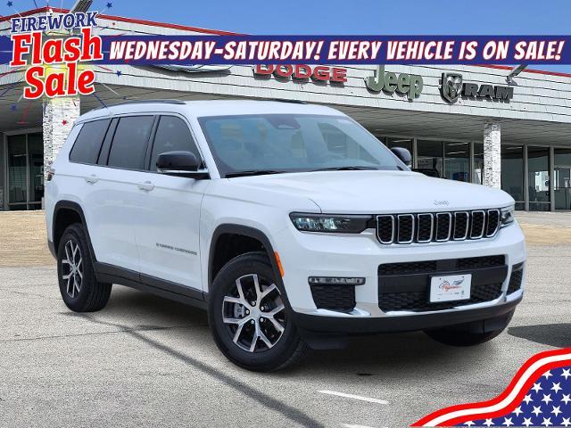2025 Jeep Grand Cherokee L Vehicle Photo in Ennis, TX 75119-5114
