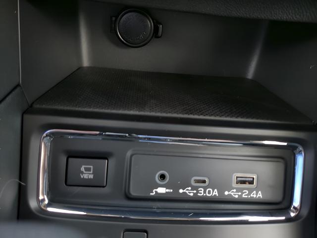2025 Subaru Ascent Vehicle Photo in Green Bay, WI 54304