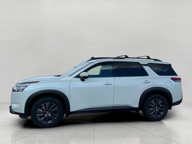 2022 Nissan Pathfinder Vehicle Photo in APPLETON, WI 54914-8833