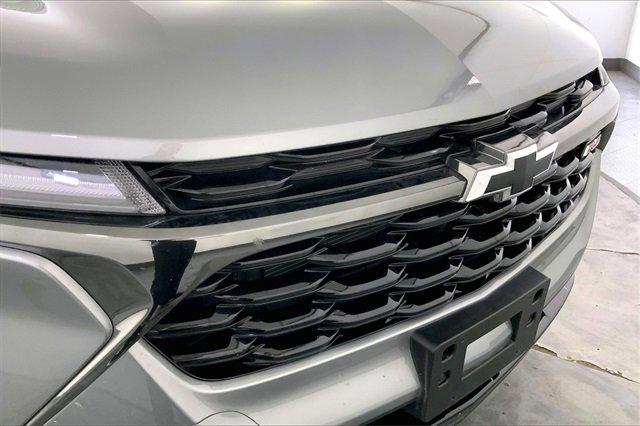 2025 Chevrolet Trax Vehicle Photo in KANSAS CITY, MO 64114-4502