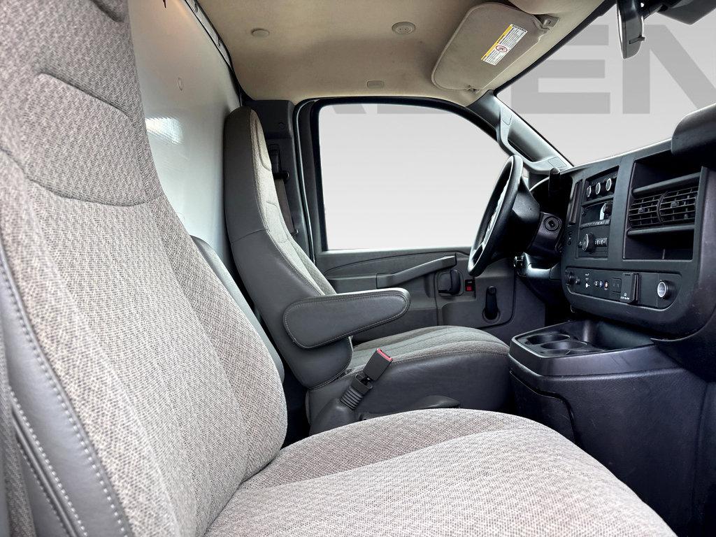 2020 Chevrolet Express Commercial Cutaway Vehicle Photo in SAVANNAH, GA 31406-4513