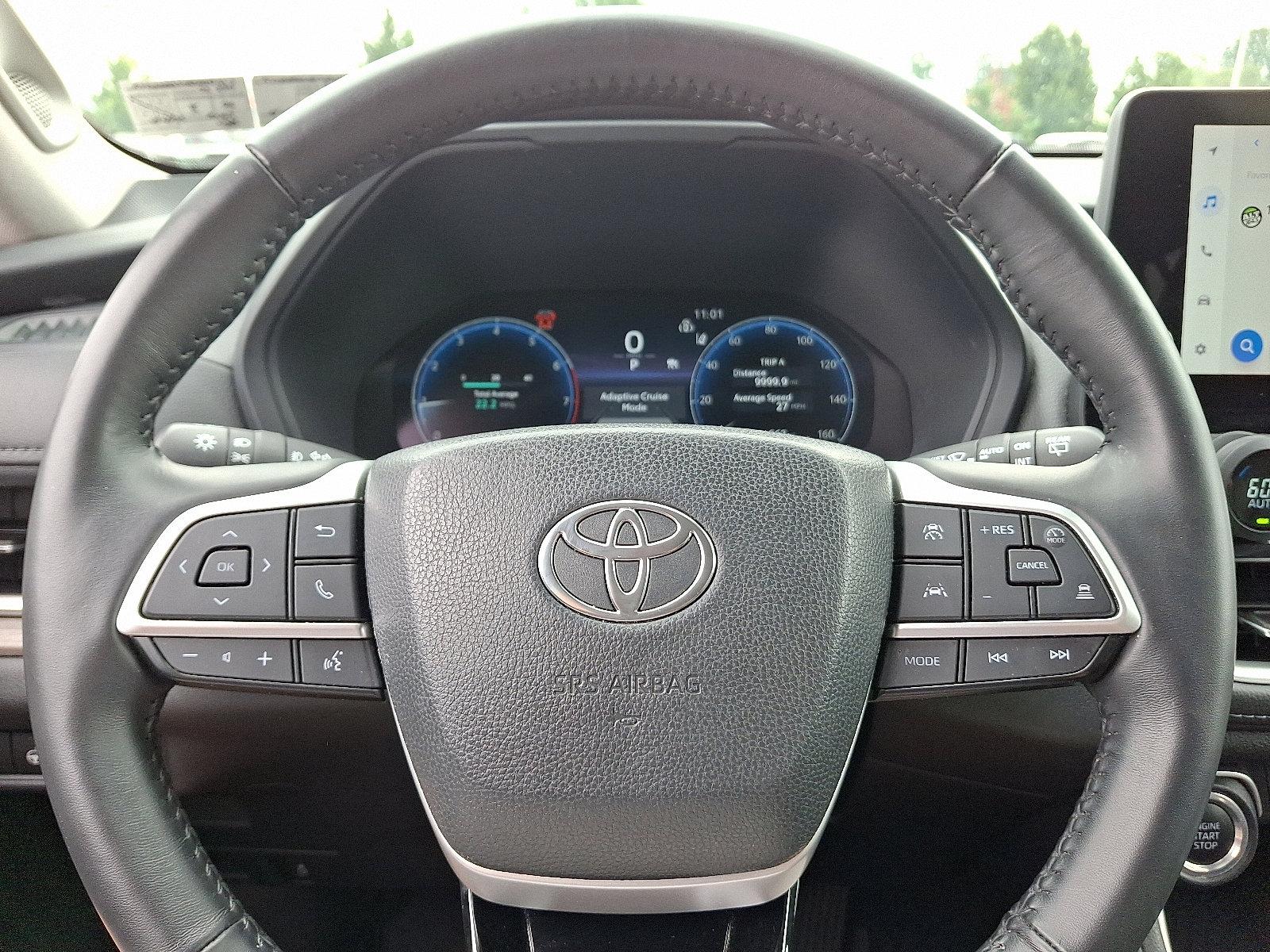 2024 Toyota Grand Highlander Vehicle Photo in Trevose, PA 19053