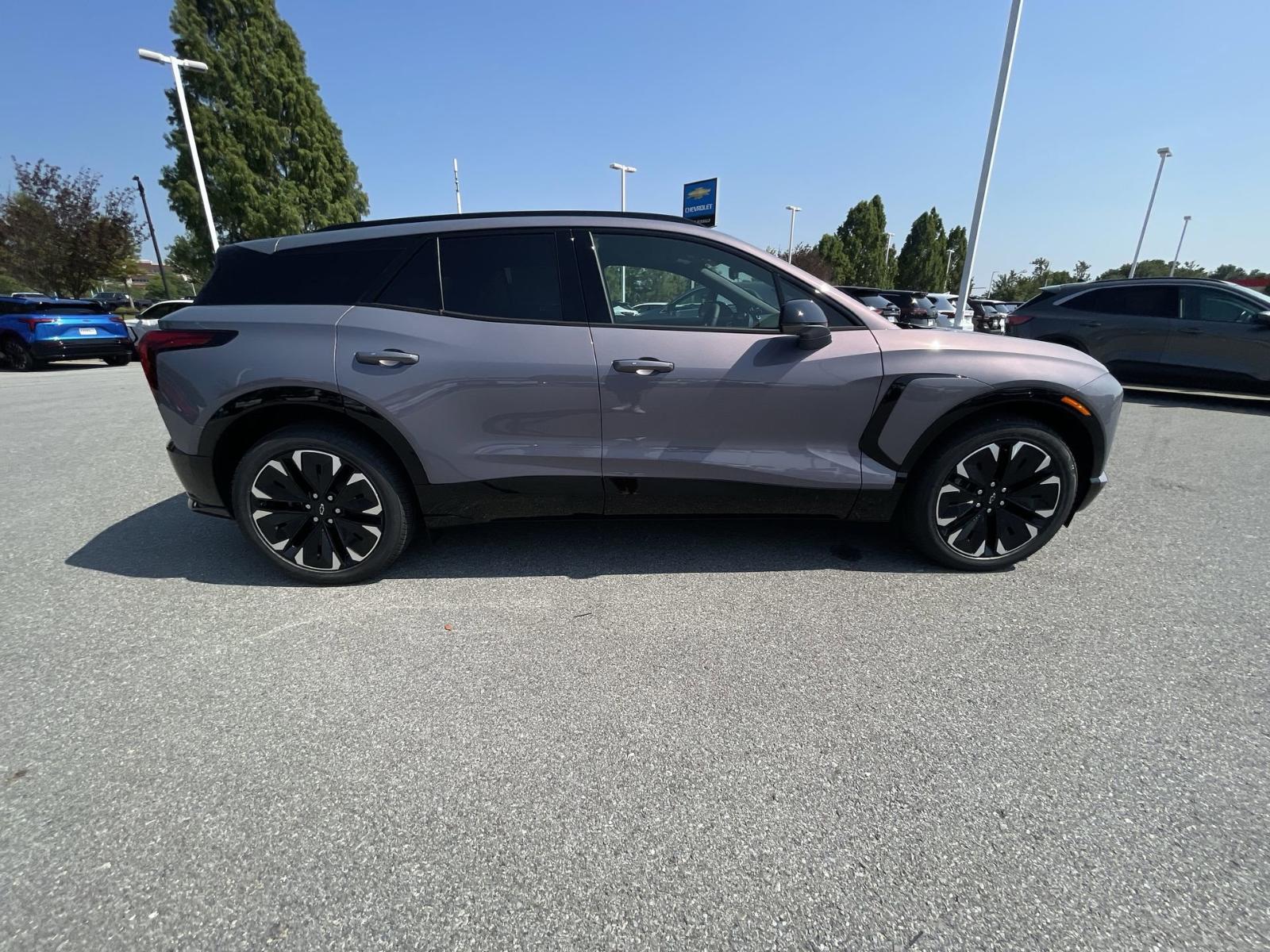 2024 Chevrolet Blazer EV Vehicle Photo in BENTONVILLE, AR 72712-4322