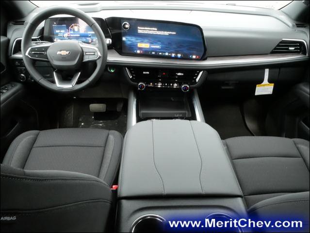 2025 Chevrolet Tahoe Vehicle Photo in MAPLEWOOD, MN 55119-4794