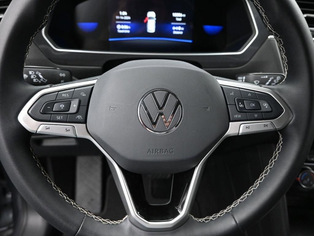 2024 Volkswagen Tiguan Vehicle Photo in Marion, IA 52302