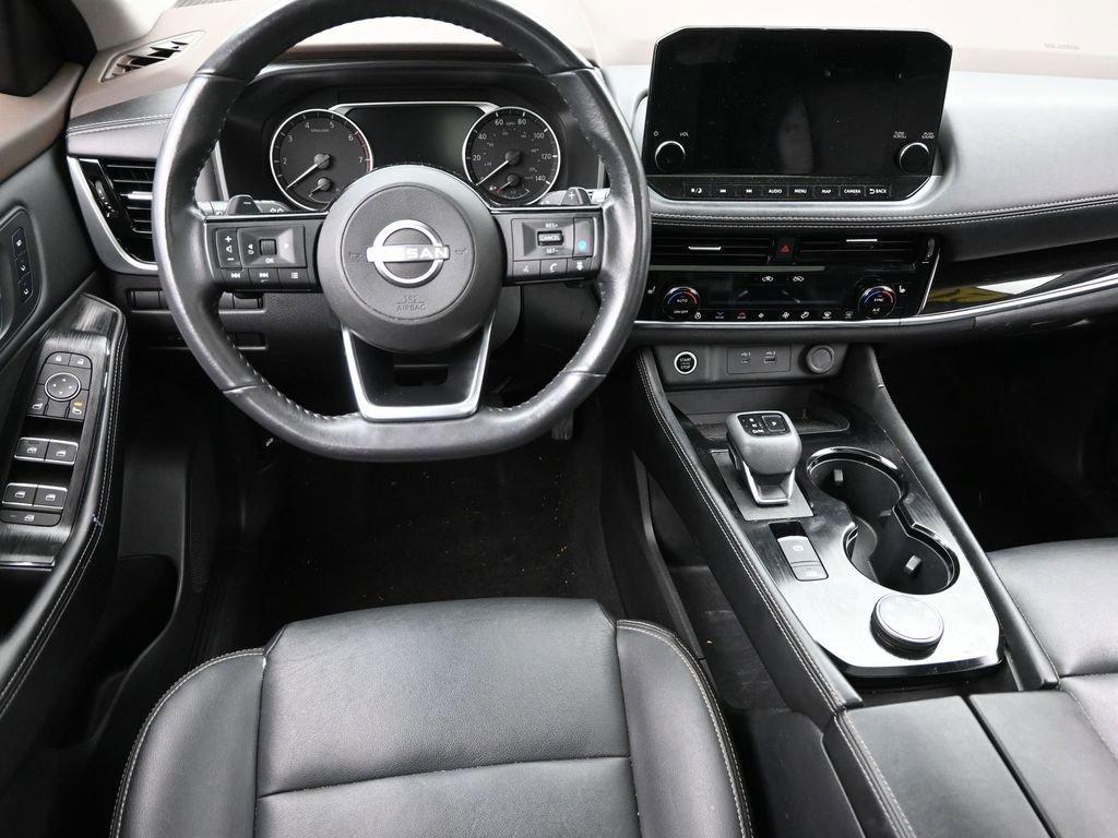 2023 Nissan Rogue Vehicle Photo in Marion, IA 52302