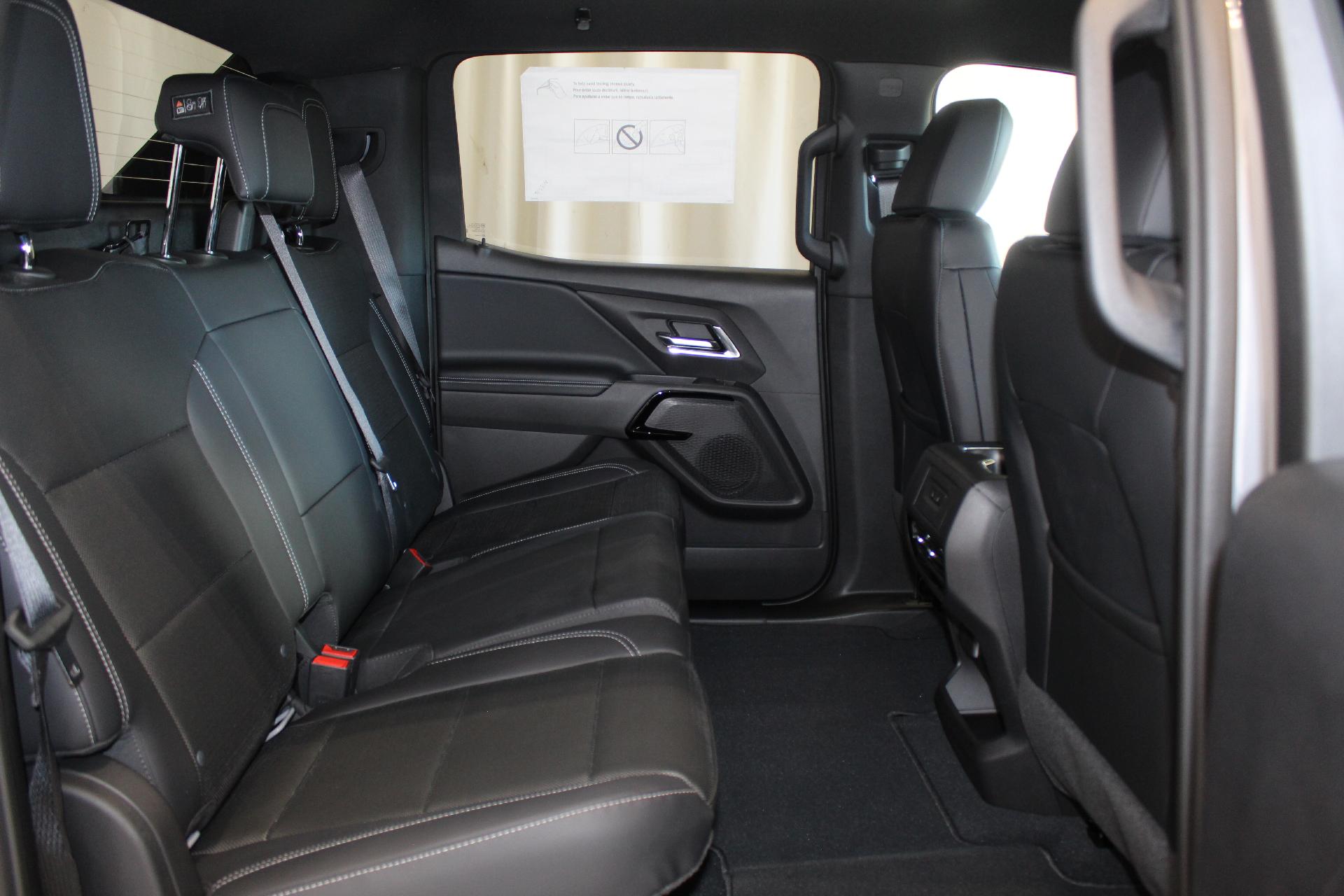 2025 Chevrolet Silverado EV Vehicle Photo in NORTHAMPTON, MA 01060-1120