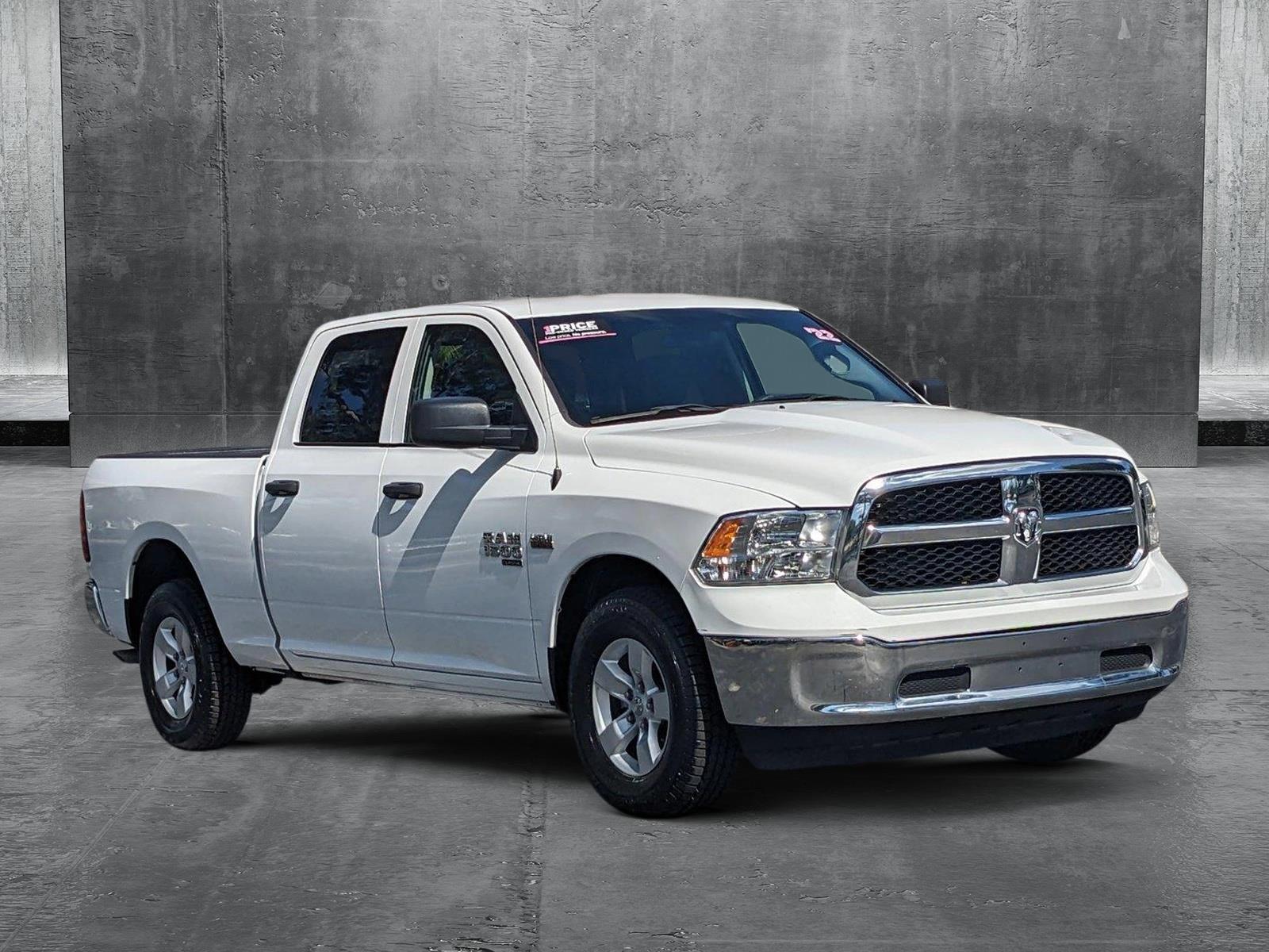 2022 Ram 1500 Classic Vehicle Photo in Pembroke Pines, FL 33027