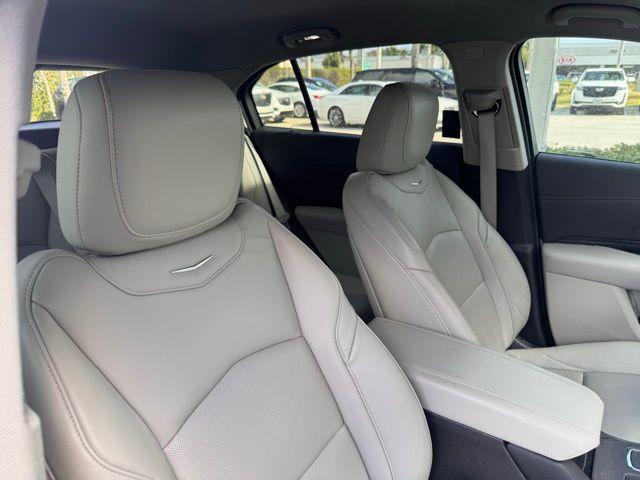 2022 Cadillac XT4 Vehicle Photo in DELRAY BEACH, FL 33483-3294