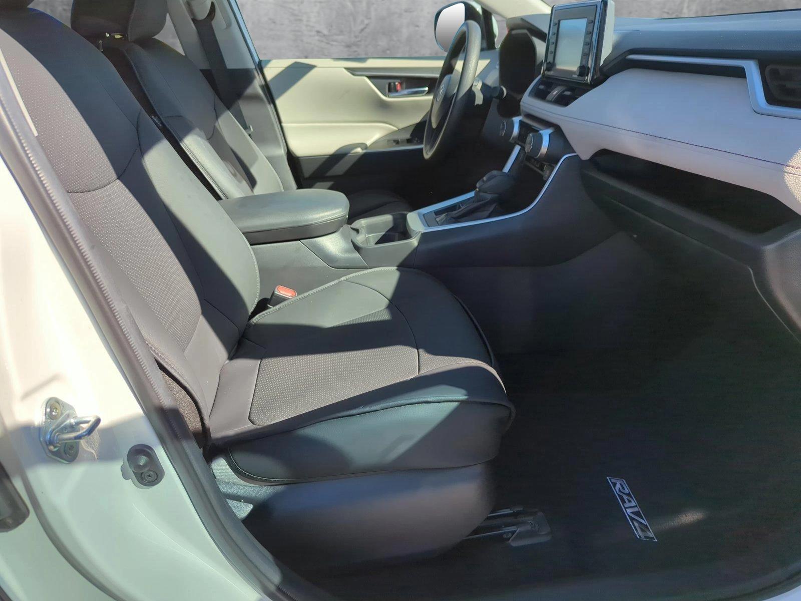 2021 Toyota RAV4 Vehicle Photo in Ft. Myers, FL 33907