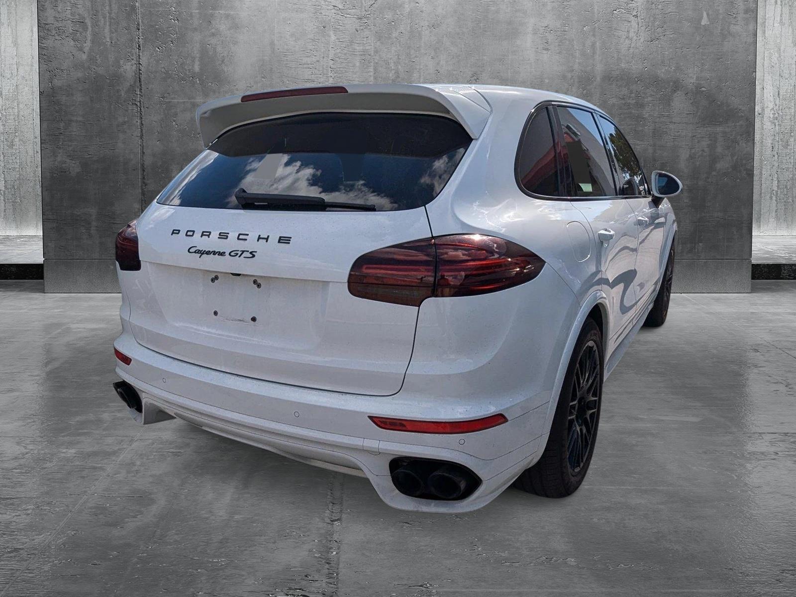 2016 Porsche Cayenne Vehicle Photo in Miami, FL 33135