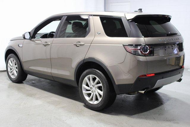 2016 Land Rover Discovery Sport HSE photo 9