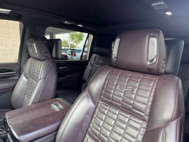 2022 Cadillac Escalade ESV Vehicle Photo in DELRAY BEACH, FL 33483-3294