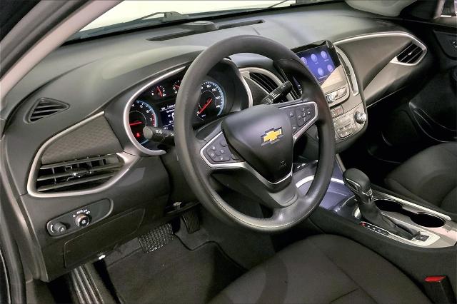 2022 Chevrolet Malibu Vehicle Photo in Lees Summit, MO 64086