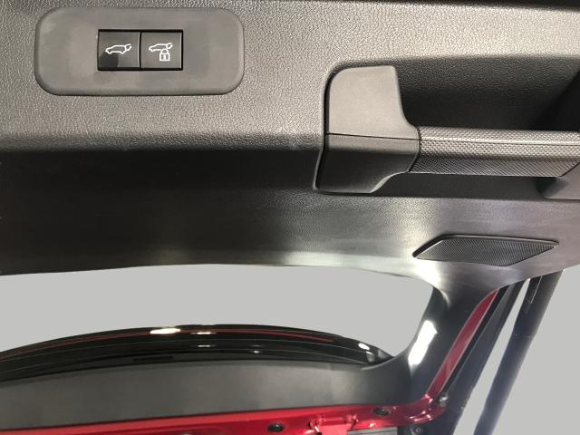 2024 Toyota Grand Highlander Vehicle Photo in GREEN BAY, WI 54303-3330