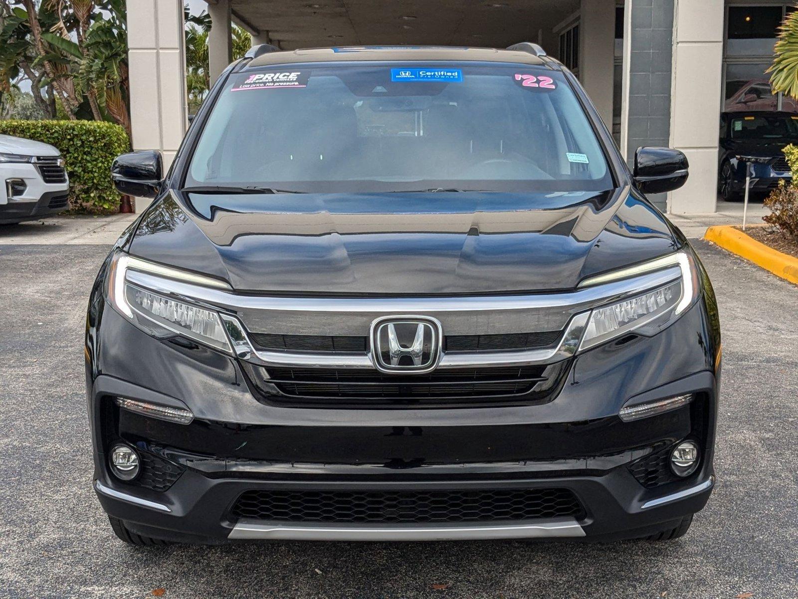 2022 Honda Pilot Vehicle Photo in Miami, FL 33015