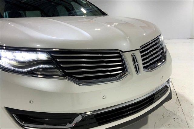 2016 Lincoln MKX Vehicle Photo in TOPEKA, KS 66609-0000