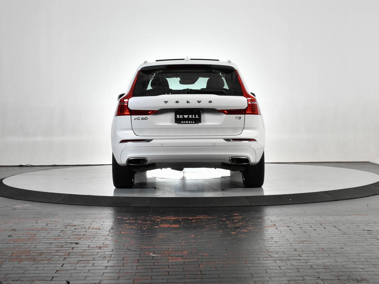 2021 Volvo XC60 Vehicle Photo in DALLAS, TX 75235