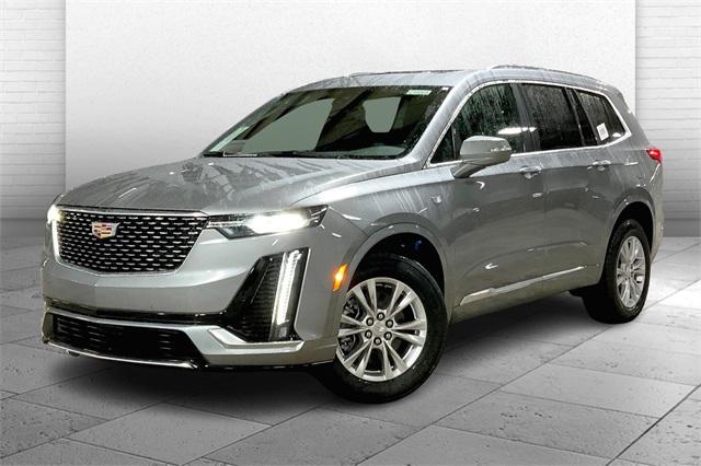 2025 Cadillac XT6 Vehicle Photo in KANSAS CITY, MO 64114-4545