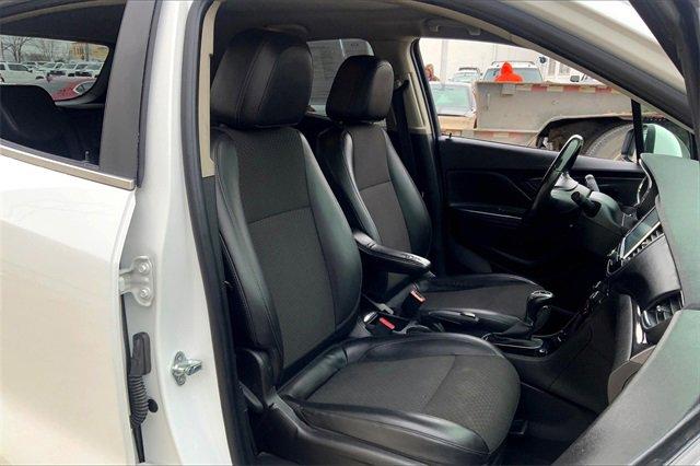 2019 Buick Encore Vehicle Photo in TOPEKA, KS 66609-0000