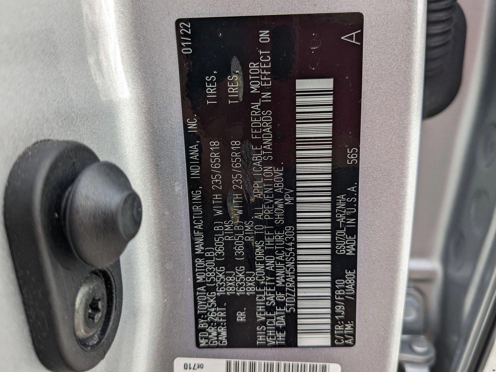 2022 Toyota Highlander Vehicle Photo in Davie, FL 33331