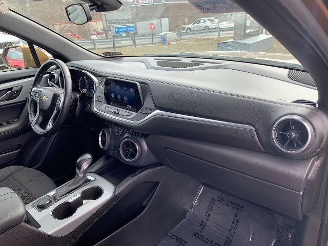 2019 Chevrolet Blazer Vehicle Photo in MOON TOWNSHIP, PA 15108-2571