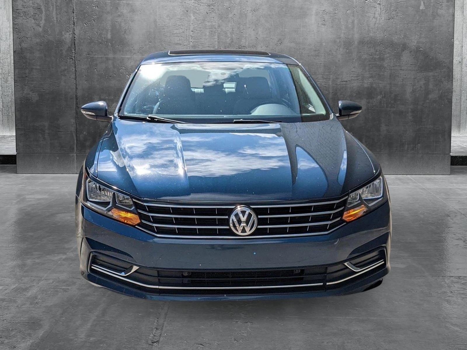 2018 Volkswagen Passat Vehicle Photo in GREENACRES, FL 33463-3207