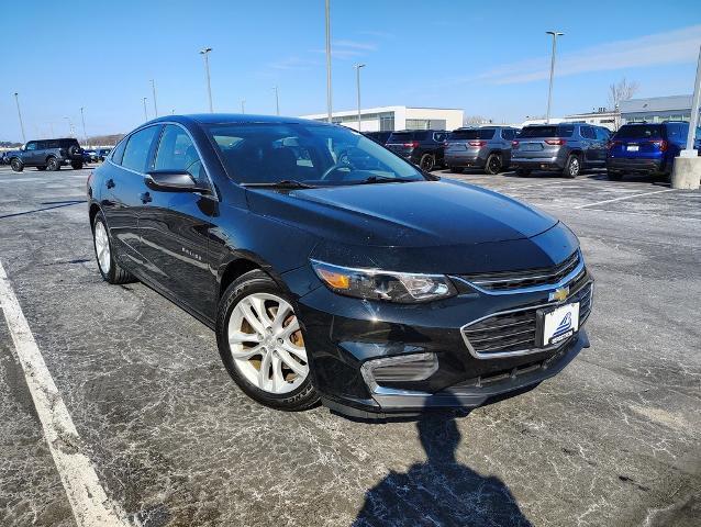 2017 Chevrolet Malibu Vehicle Photo in GREEN BAY, WI 54304-5303