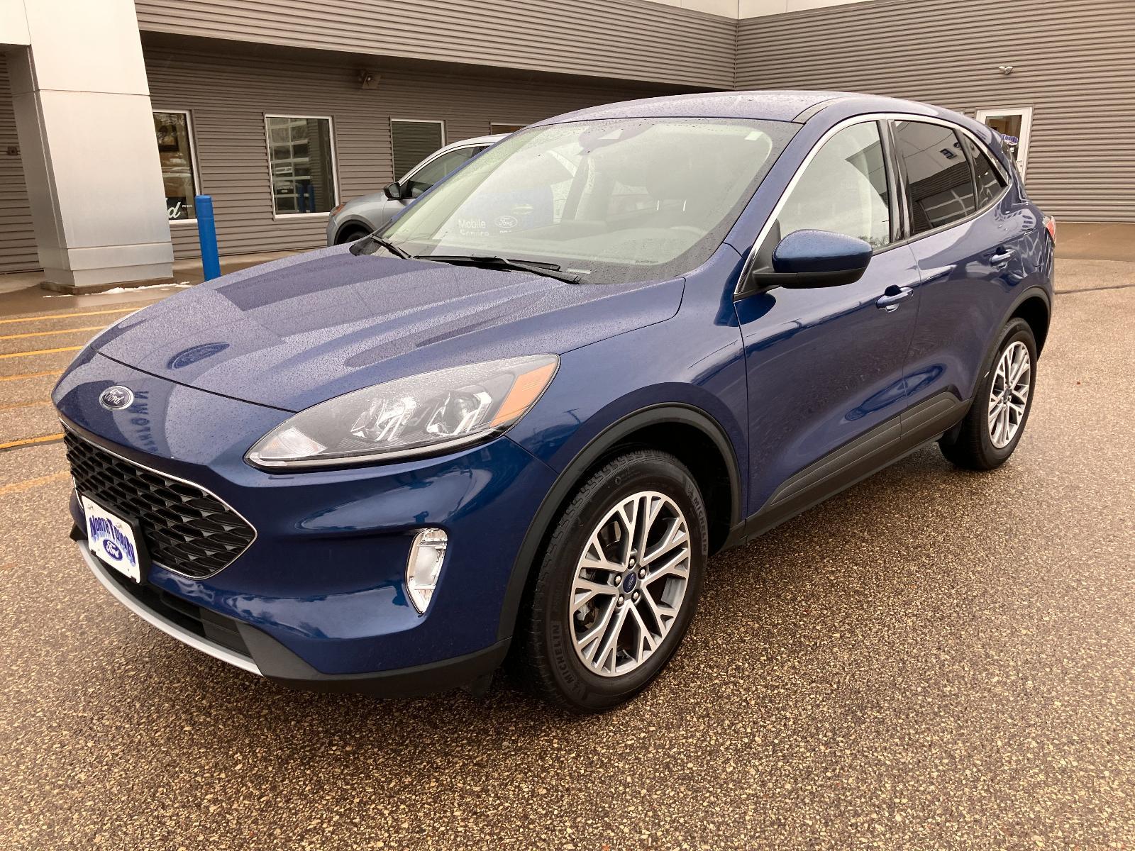 Used 2022 Ford Escape SEL with VIN 1FMCU9H67NUB80149 for sale in Menomonie, WI