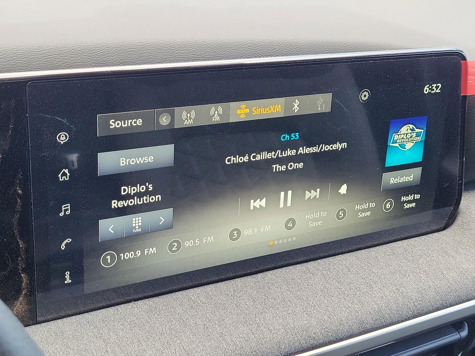 2025 Nissan Kicks Vehicle Photo in Albuquerque, NM 87110