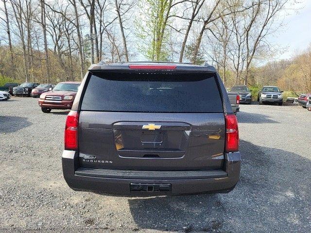 2017 Chevrolet Suburban Vehicle Photo in THOMPSONTOWN, PA 17094-9014