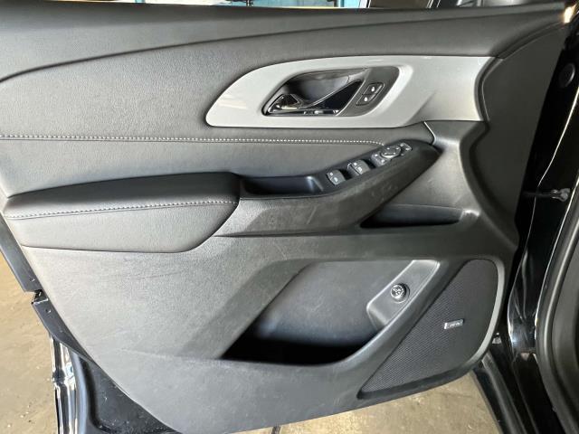 2022 Chevrolet Traverse Vehicle Photo in Roslyn, NY 11576