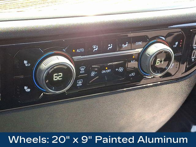 2023 Chevrolet Silverado 1500 Vehicle Photo in DANBURY, CT 06810-5034