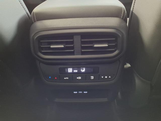 2025 Honda Pilot Vehicle Photo in Oshkosh, WI 54904