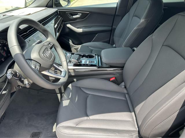 2025 Audi Q8 Vehicle Photo in HOUSTON, TX 77090