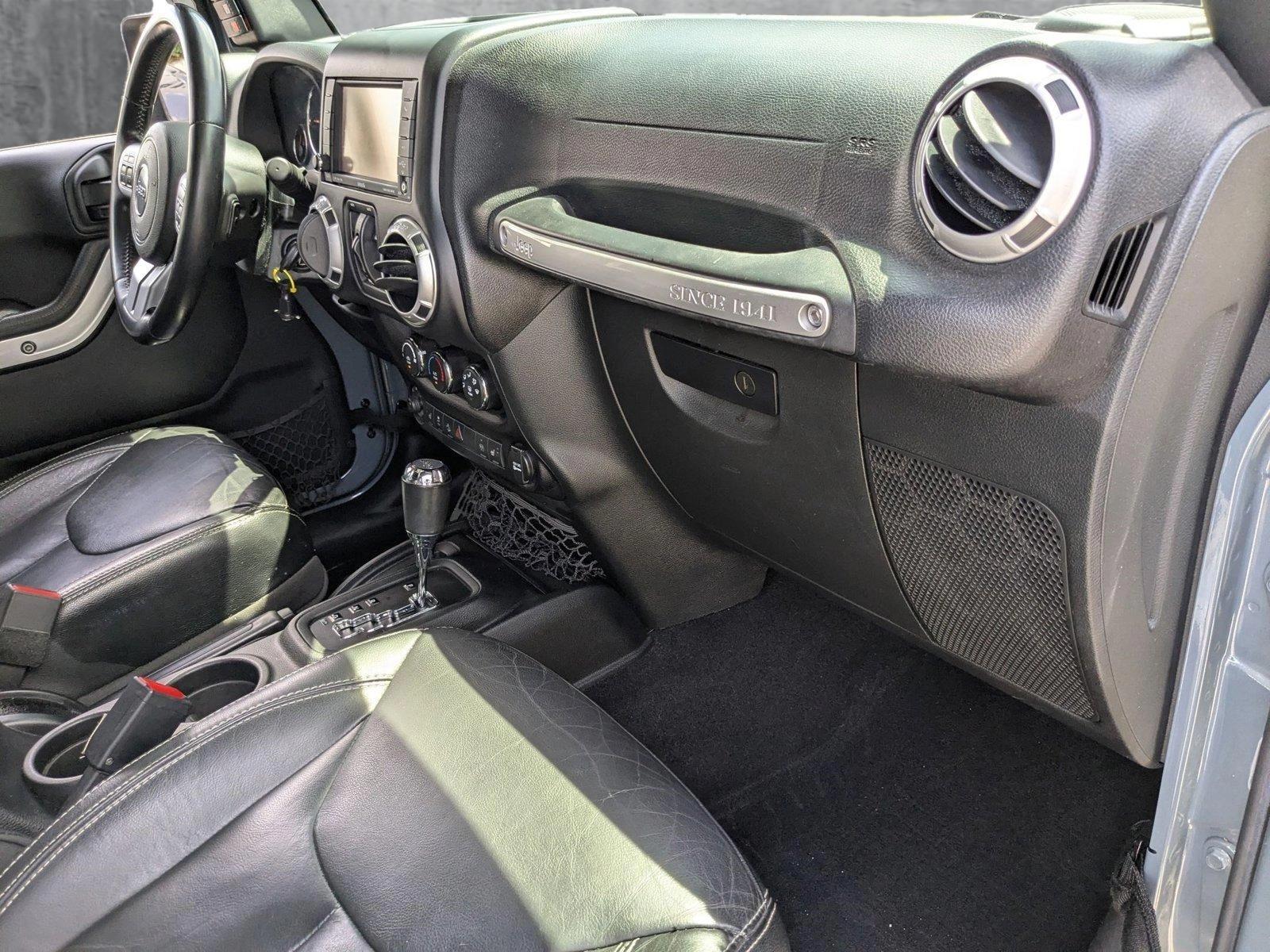 2015 Jeep Wrangler Unlimited Vehicle Photo in Miami, FL 33015