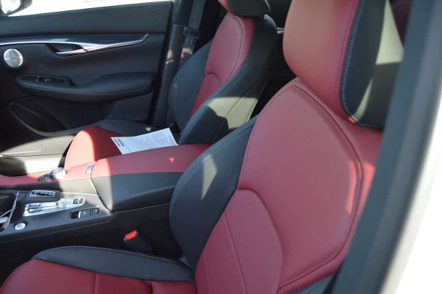 2025 INFINITI QX50 Vehicle Photo in Houston, TX 77090