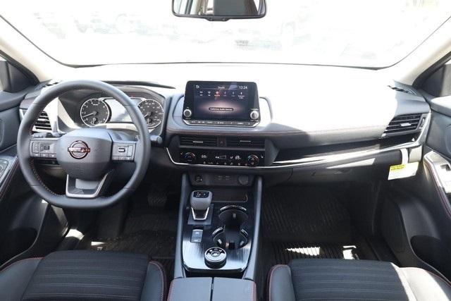 2025 Nissan Rogue Vehicle Photo in Hazelwood, MO 63042