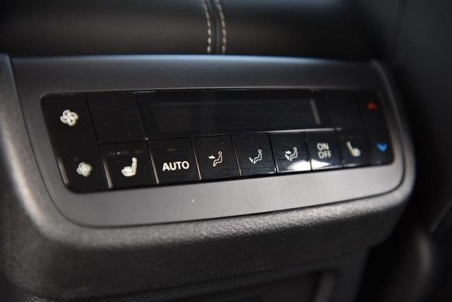 2023 Nissan Pathfinder Vehicle Photo in Ballwin, MO 63011