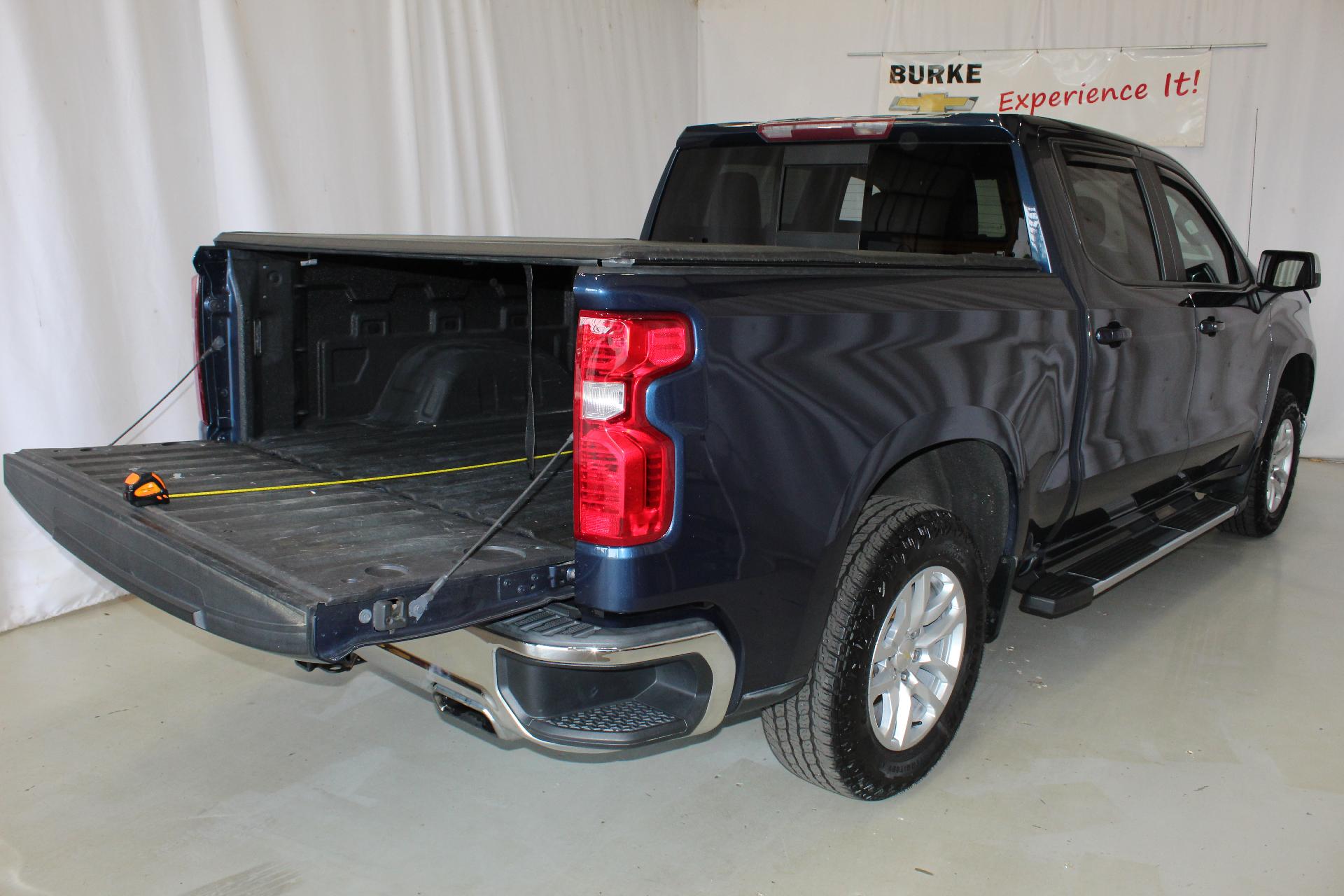 2020 Chevrolet Silverado 1500 Vehicle Photo in NORTHAMPTON, MA 01060-1120