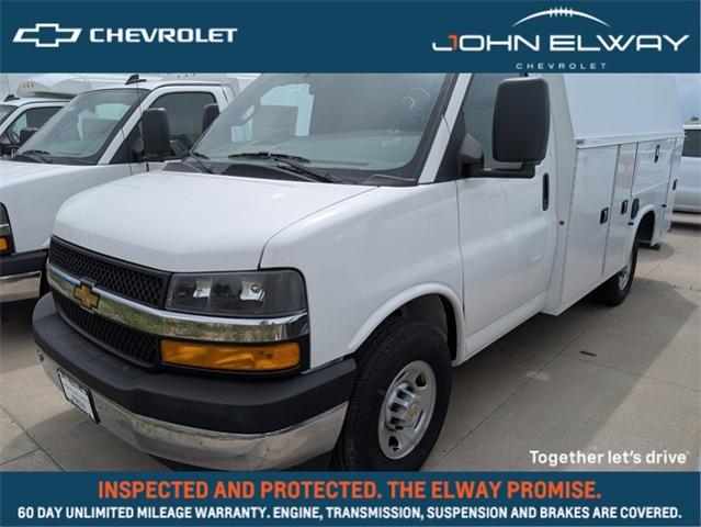 2024 Chevrolet Express Commercial Cutaway Vehicle Photo in ENGLEWOOD, CO 80113-6708
