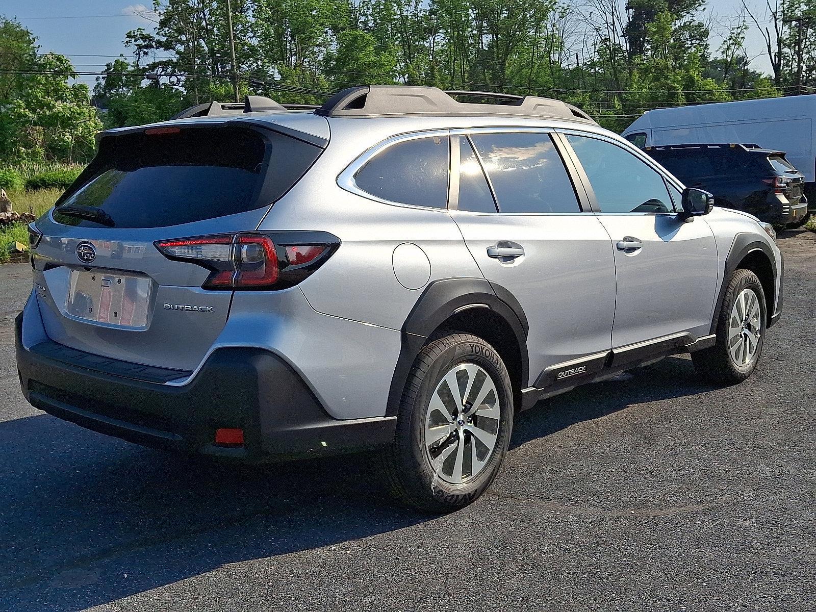 2025 Subaru Outback Vehicle Photo in Easton, PA 18045