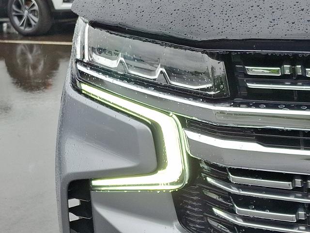 2023 Chevrolet Suburban Vehicle Photo in TREVOSE, PA 19053-4984