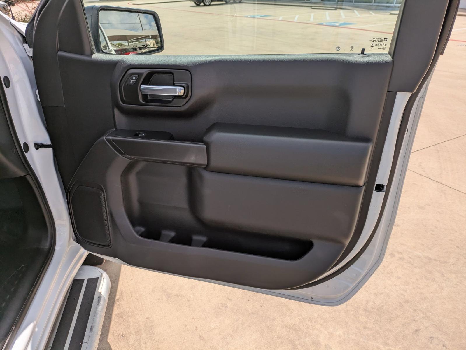 2024 Chevrolet Silverado 1500 Vehicle Photo in SELMA, TX 78154-1460