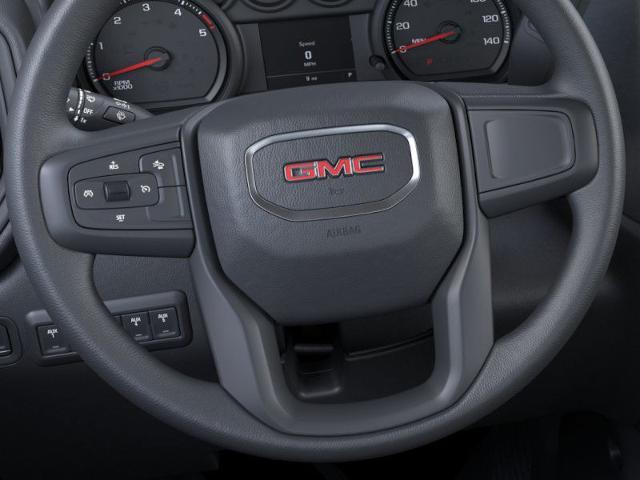 2025 GMC Sierra 3500 HD Chassis Cab Vehicle Photo in DANBURY, CT 06810-5034